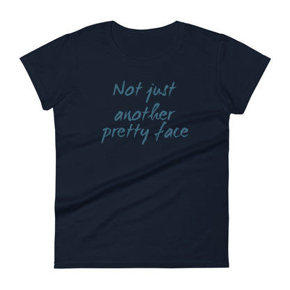 Pretty Face W T-shirt